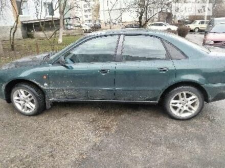 Ауди А4 1995 в Нетешине на Automoto.ua Зеленый Ауди А4, объемом двигателя 1.8 л и пробегом 385 тыс. км за 3300 $, фото 1 на Automoto.ua