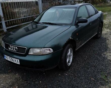 Зелений Ауді А4, об'ємом двигуна 1.9 л та пробігом 420 тис. км за 2000 $, фото 1 на Automoto.ua