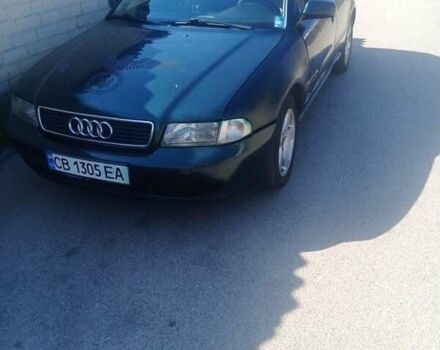 Зелений Ауді А4, об'ємом двигуна 2 л та пробігом 331 тис. км за 2299 $, фото 1 на Automoto.ua