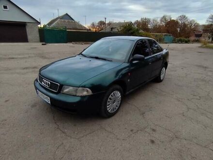 Ауди А4 1996 в Софиевке на Automoto.ua Зеленый Ауди А4, объемом двигателя 1.8 л и пробегом 320 тыс. км за 3600 $, фото 1 на Automoto.ua