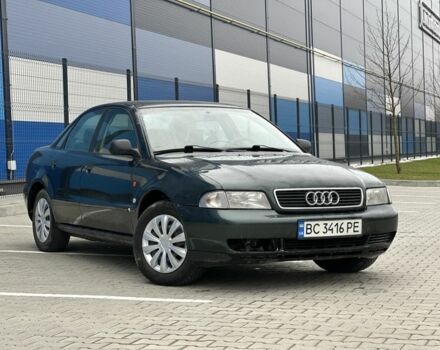 Зелений Ауді А4, об'ємом двигуна 1.8 л та пробігом 322 тис. км за 2199 $, фото 1 на Automoto.ua