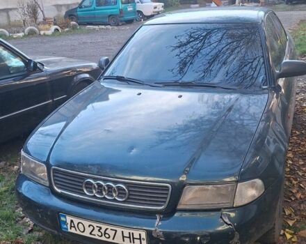 Зеленый Ауди А4, объемом двигателя 1.6 л и пробегом 310 тыс. км за 1662 $, фото 1 на Automoto.ua