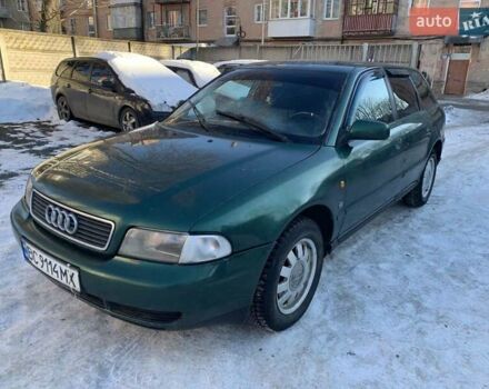 Зеленый Ауди А4, объемом двигателя 1.8 л и пробегом 300 тыс. км за 2150 $, фото 1 на Automoto.ua