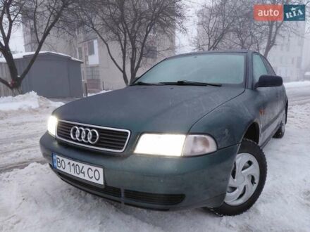 Зелений Ауді А4, об'ємом двигуна 1.78 л та пробігом 300 тис. км за 2999 $, фото 1 на Automoto.ua