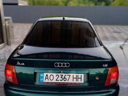 Ауди А4 1996 в Сваляве на Automoto.ua Зеленый Ауди А4, объемом двигателя 0 л и пробегом 297 тыс. км за 3000 $, фото 1 на Automoto.ua