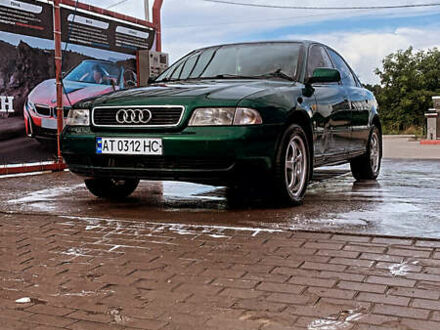 Ауді А4 1997 у Городенке на Automoto.ua Зелений Ауді А4, об'ємом двигуна 1.8 л та пробігом 465 тис. км за 2800 $, фото 1 на Automoto.ua