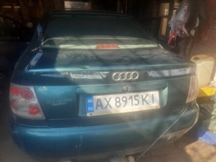Ауди А4 1997 в Харькове на Automoto.ua Зеленый Ауди А4, объемом двигателя 1.8 л и пробегом 423 тыс. км за 1500 $, фото 1 на Automoto.ua