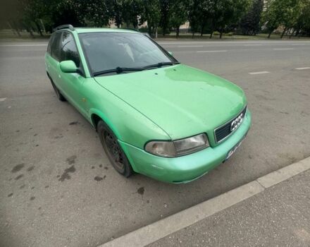 Зелений Ауді А4, об'ємом двигуна 1.8 л та пробігом 2 тис. км за 1300 $, фото 1 на Automoto.ua