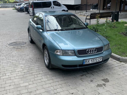 Зеленый Ауди А4, объемом двигателя 1.6 л и пробегом 420 тыс. км за 3200 $, фото 1 на Automoto.ua