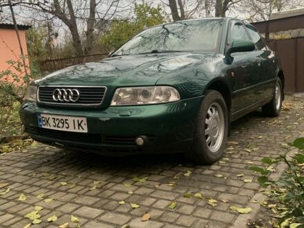 Ауди А4 1999 в Шишаках на Automoto.ua Зеленый Ауди А4, объемом двигателя 1.9 л и пробегом 283 тыс. км за 3900 $, фото 1 на Automoto.ua