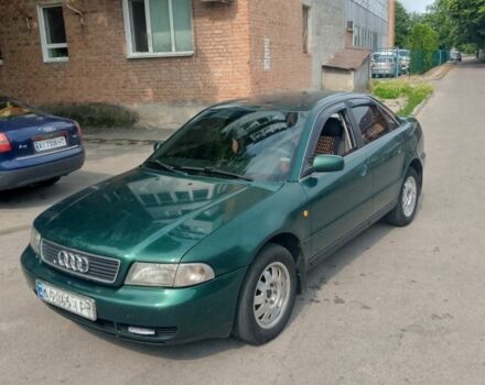Зеленый Ауди А4, объемом двигателя 2.8 л и пробегом 300 тыс. км за 3200 $, фото 1 на Automoto.ua