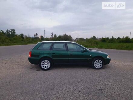 Ауди А4 1999 в Надворной на Automoto.ua Зеленый Ауди А4, объемом двигателя 1.8 л и пробегом 180 тыс. км за 4350 $, фото 1 на Automoto.ua