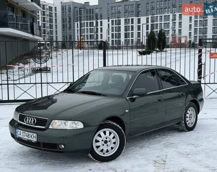 Зелений Ауді А4, об'ємом двигуна 1.6 л та пробігом 213 тис. км за 3999 $, фото 1 на Automoto.ua
