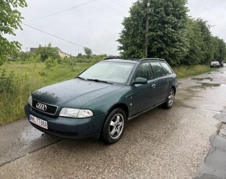 Зелений Ауді А4, об'ємом двигуна 1.8 л та пробігом 400 тис. км за 1250 $, фото 1 на Automoto.ua