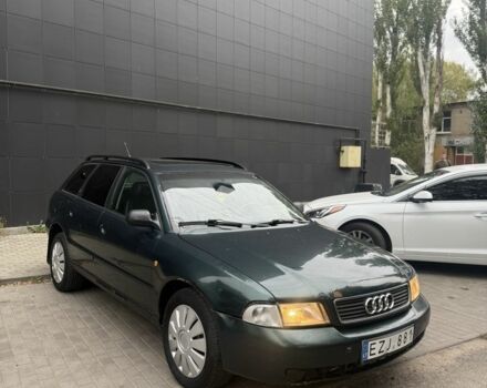 Зелений Ауді А4, об'ємом двигуна 1.9 л та пробігом 400 тис. км за 1500 $, фото 1 на Automoto.ua