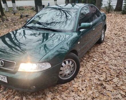 Зеленый Ауди А4, объемом двигателя 1.9 л и пробегом 280 тыс. км за 3400 $, фото 1 на Automoto.ua