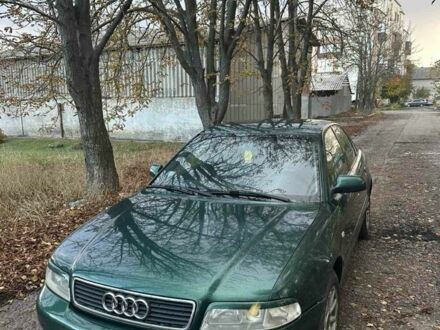 Ауди А4 2001 в Софиевке на Automoto.ua Зеленый Ауди А4, объемом двигателя 1.9 л и пробегом 200 тыс. км за 1950 $, фото 1 на Automoto.ua