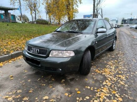 Зеленый Ауди А4, объемом двигателя 1.9 л и пробегом 295 тыс. км за 1800 $, фото 1 на Automoto.ua
