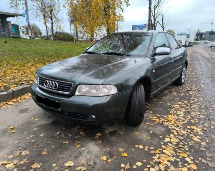 Зелений Ауді А4, об'ємом двигуна 1.9 л та пробігом 300 тис. км за 3500 $, фото 1 на Automoto.ua