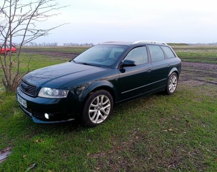 Зелений Ауді А4, об'ємом двигуна 1.8 л та пробігом 307 тис. км за 5700 $, фото 1 на Automoto.ua