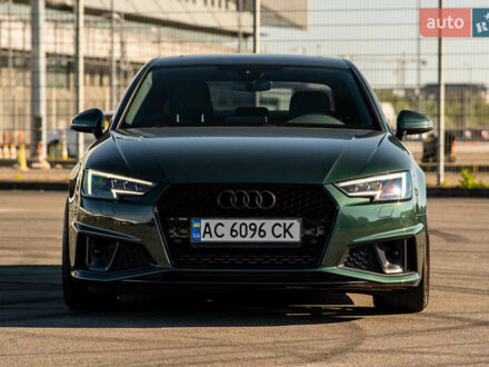 Зеленый Ауди А4, объемом двигателя 1.98 л и пробегом 47 тыс. км за 30000 $, фото 1 на Automoto.ua