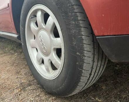 Помаранчевий Ауді А4, об'ємом двигуна 1.8 л та пробігом 360 тис. км за 2500 $, фото 3 на Automoto.ua