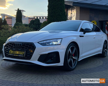 Белый Ауди А5, объемом двигателя 2 л и пробегом 18 тыс. км за 44700 $, фото 2 на Automoto.ua