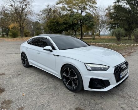 Ауді A5 2022 у Чугуеве на Automoto.ua Білий Ауді A5, об'ємом двигуна 2 л та пробігом 41 тис. км за 28999 $, фото 1 на Automoto.ua