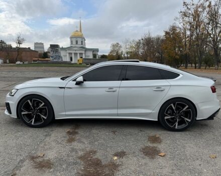 Ауді A5 2022 у Чугуеве на Automoto.ua Білий Ауді A5, об'ємом двигуна 2 л та пробігом 41 тис. км за 28999 $, фото 4 на Automoto.ua