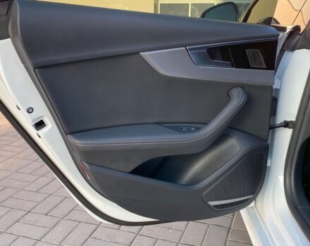 Белый Ауди А5, объемом двигателя 2 л и пробегом 8 тыс. км за 33490 $, фото 31 на Automoto.ua