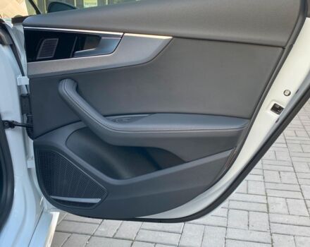 Белый Ауди А5, объемом двигателя 2 л и пробегом 8 тыс. км за 33490 $, фото 35 на Automoto.ua