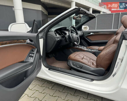 Белый Ауди А5, объемом двигателя 1.98 л и пробегом 227 тыс. км за 10500 $, фото 13 на Automoto.ua