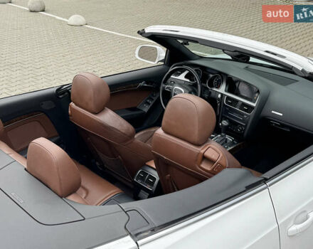 Белый Ауди А5, объемом двигателя 1.98 л и пробегом 227 тыс. км за 10500 $, фото 19 на Automoto.ua