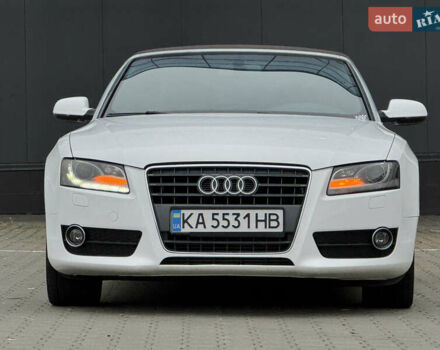 Белый Ауди А5, объемом двигателя 1.98 л и пробегом 227 тыс. км за 10500 $, фото 5 на Automoto.ua