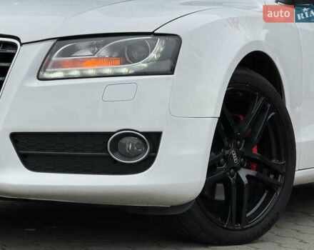 Белый Ауди А5, объемом двигателя 1.98 л и пробегом 227 тыс. км за 10500 $, фото 3 на Automoto.ua