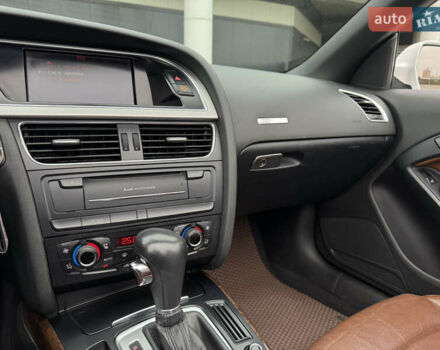 Белый Ауди А5, объемом двигателя 1.98 л и пробегом 227 тыс. км за 10500 $, фото 27 на Automoto.ua