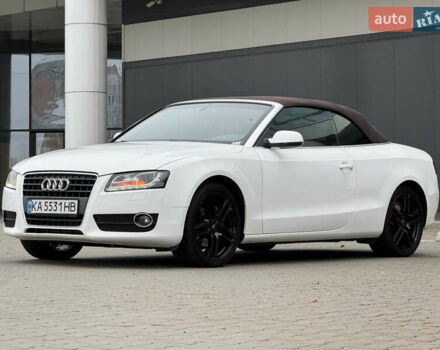 Белый Ауди А5, объемом двигателя 1.98 л и пробегом 227 тыс. км за 10500 $, фото 4 на Automoto.ua