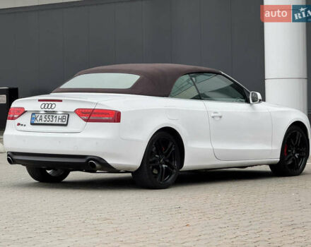 Белый Ауди А5, объемом двигателя 1.98 л и пробегом 227 тыс. км за 10500 $, фото 12 на Automoto.ua