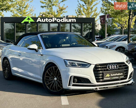 Белый Ауди А5, объемом двигателя 1.98 л и пробегом 65 тыс. км за 27500 $, фото 7 на Automoto.ua