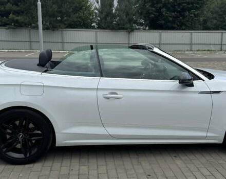 Белый Ауди А5, объемом двигателя 1.98 л и пробегом 99 тыс. км за 25550 $, фото 6 на Automoto.ua