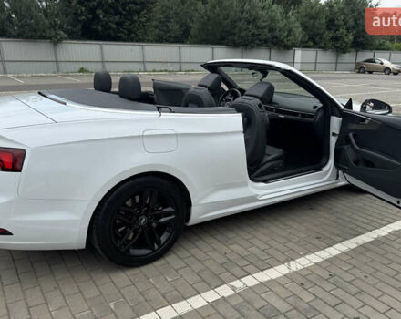 Белый Ауди А5, объемом двигателя 1.98 л и пробегом 99 тыс. км за 25550 $, фото 26 на Automoto.ua