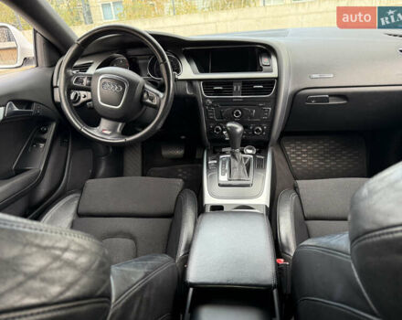 Ауди А5 2008 в Киеве на Automoto.ua Белый Ауди А5, объемом двигателя 2.7 л и пробегом 251 тыс. км за 8500 $, фото 20 на Automoto.ua