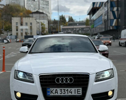 Ауди А5 2008 в Киеве на Automoto.ua Белый Ауди А5, объемом двигателя 2.7 л и пробегом 251 тыс. км за 8500 $, фото 6 на Automoto.ua