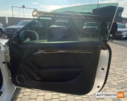 Білий Ауді A5, об'ємом двигуна 3.2 л та пробігом 199 тис. км за 10500 $, фото 16 на Automoto.ua