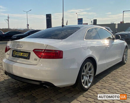 Білий Ауді A5, об'ємом двигуна 3.2 л та пробігом 199 тис. км за 10500 $, фото 6 на Automoto.ua