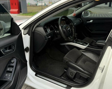 Белый Ауди А5, объемом двигателя 2 л и пробегом 282 тыс. км за 9999 $, фото 42 на Automoto.ua