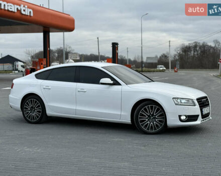 Белый Ауди А5, объемом двигателя 2 л и пробегом 282 тыс. км за 9999 $, фото 28 на Automoto.ua