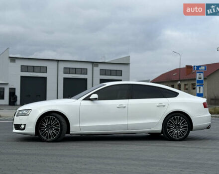 Белый Ауди А5, объемом двигателя 2 л и пробегом 282 тыс. км за 9999 $, фото 22 на Automoto.ua