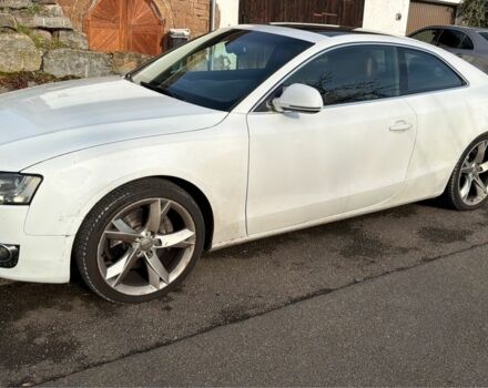 Белый Ауди А5, объемом двигателя 3 л и пробегом 440 тыс. км за 4112 $, фото 9 на Automoto.ua