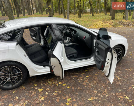 Белый Ауди А5, объемом двигателя 1.8 л и пробегом 193 тыс. км за 11499 $, фото 18 на Automoto.ua